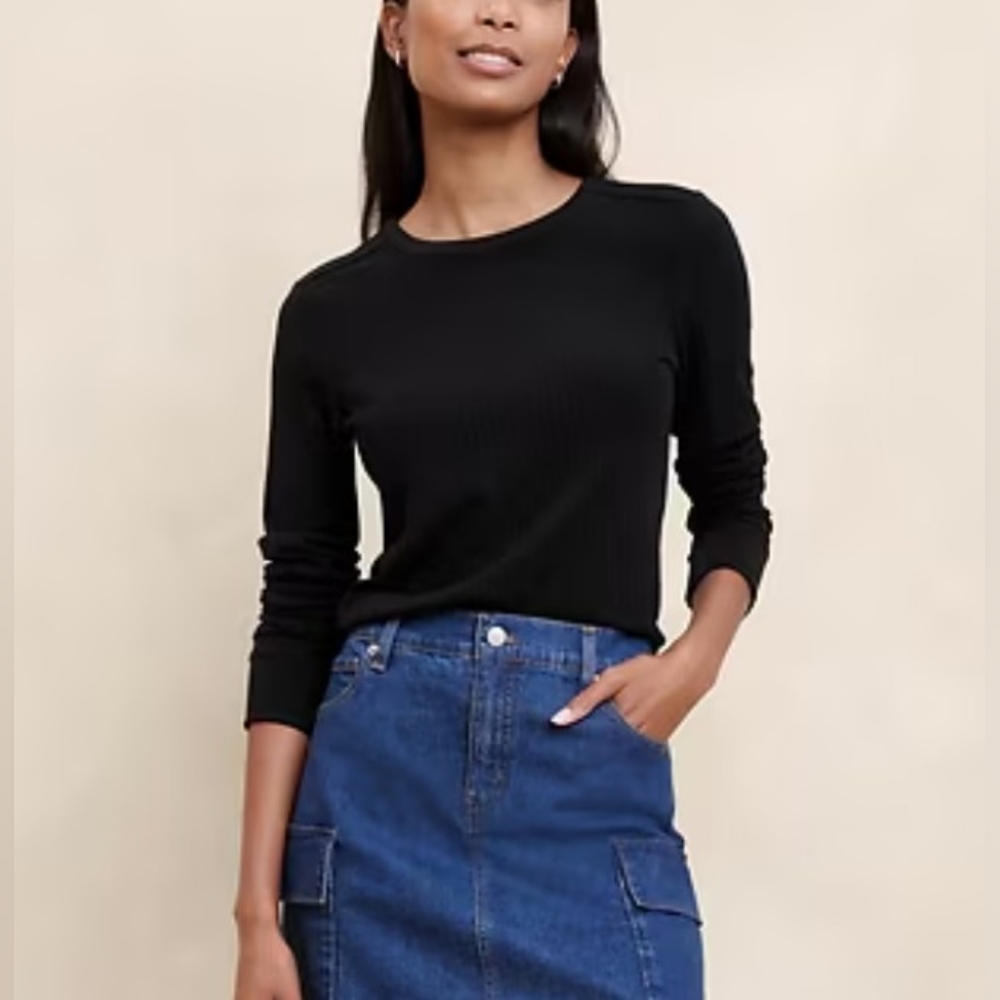 Banana Republic Black Drop Needle Top